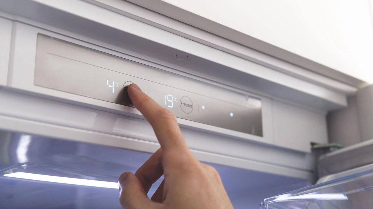 The Best Commercial Fridge Freezers Temperatures for Storing Food in